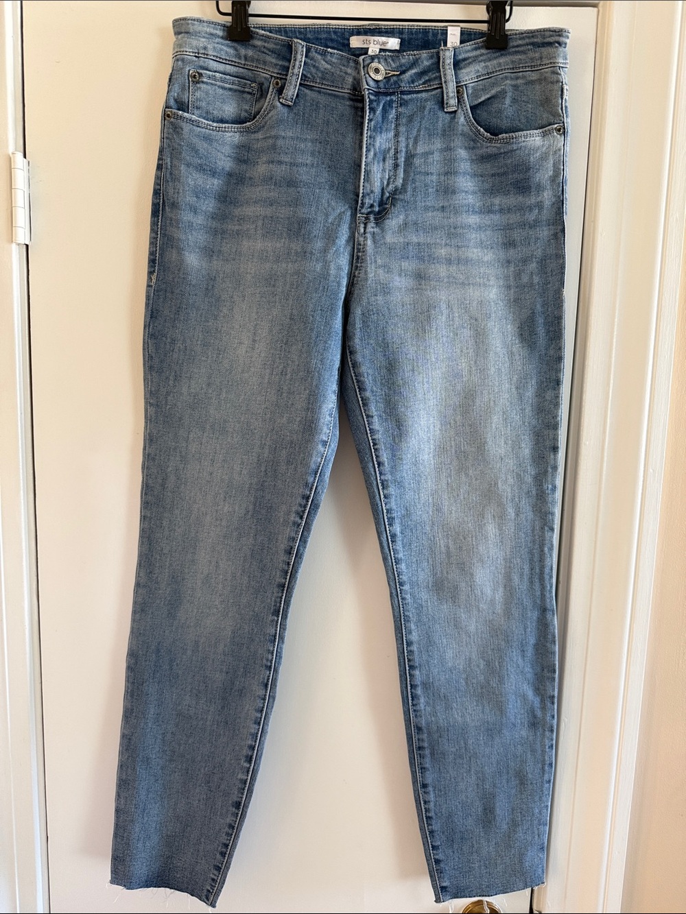 Sts Blue Light Blue Women’s Skinny Jeans. Size 30. Brand new never worn